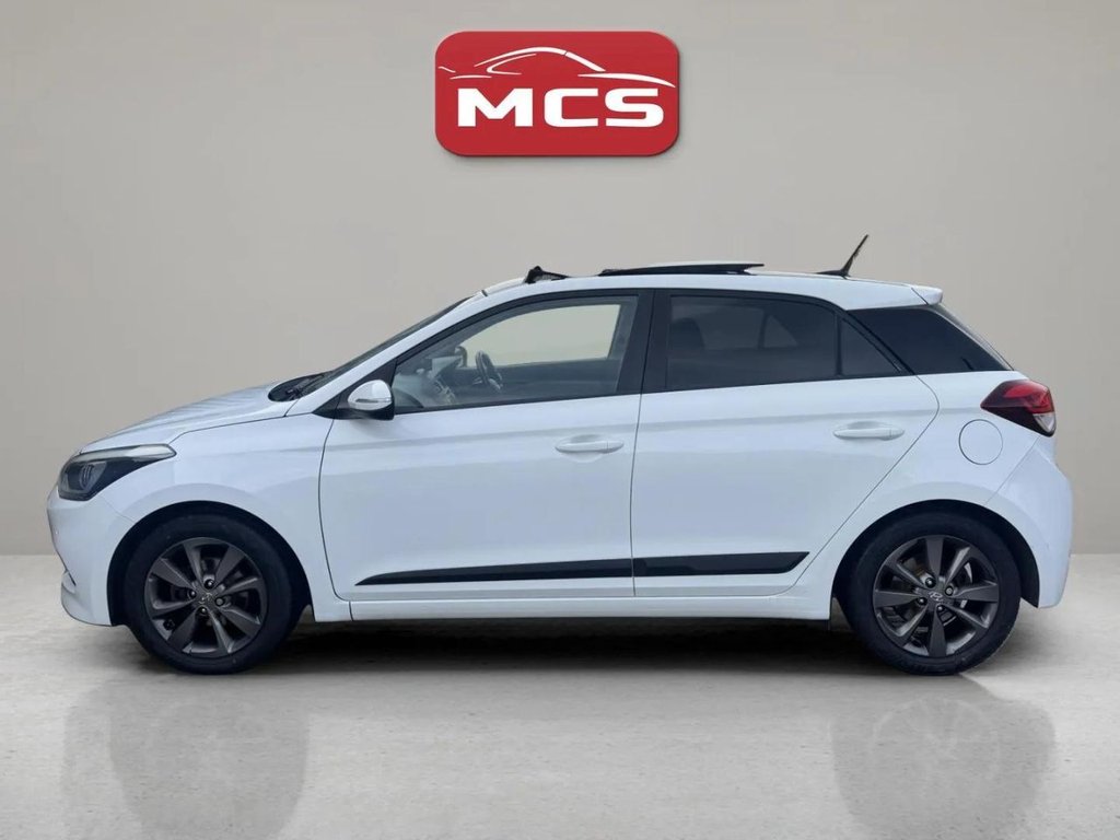 Used Hyundai i20 2015 for sale - 76631870: Photo 4