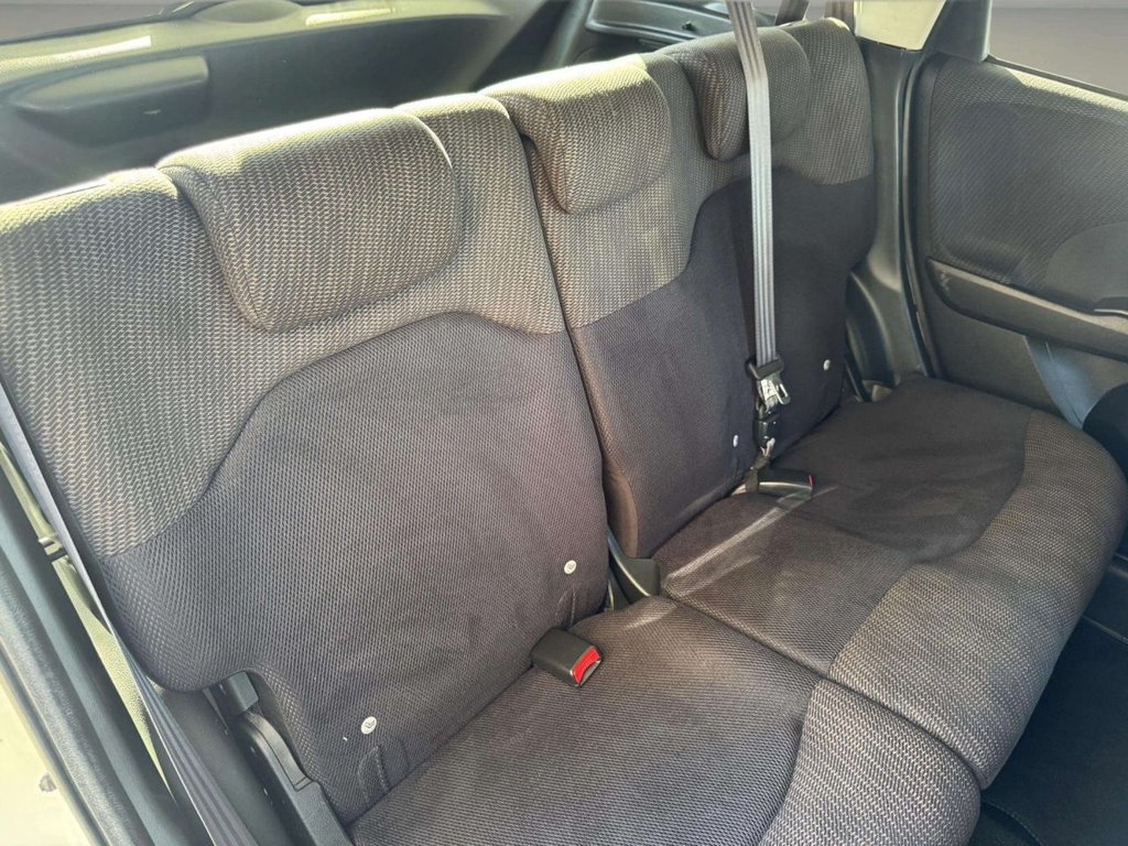 Used Honda Jazz 2013 for sale - 77719915: Photo 21