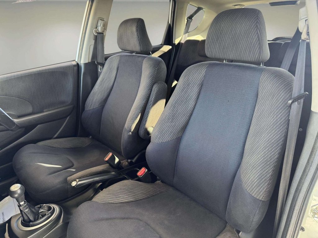 Used Honda Jazz 2013 for sale - 77719915: Photo 23