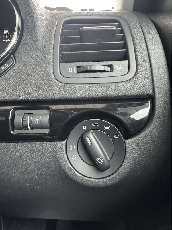 Used Skoda Yeti 2016 for sale - 76092773: Photo 28