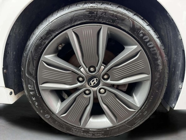 Used Hyundai IONIQ 2017 for sale - 76256393: Photo 15