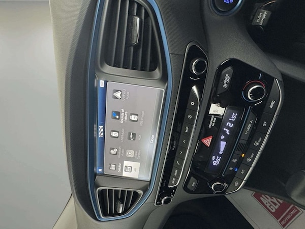 Used Hyundai IONIQ 2017 for sale - 76256393: Photo 36