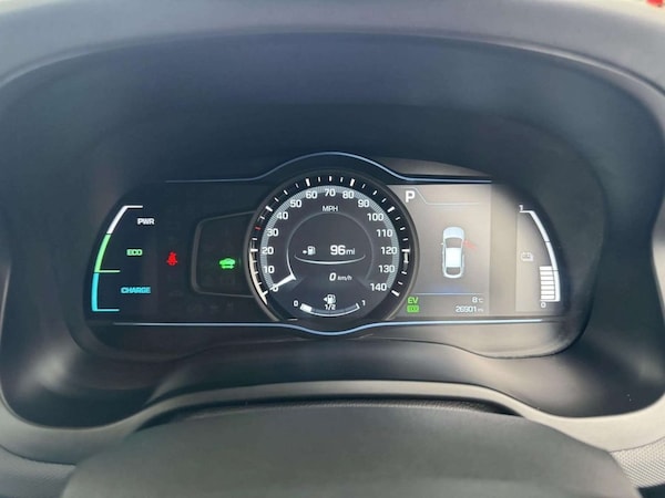 Used Hyundai IONIQ 2017 for sale - 76256393: Photo 39