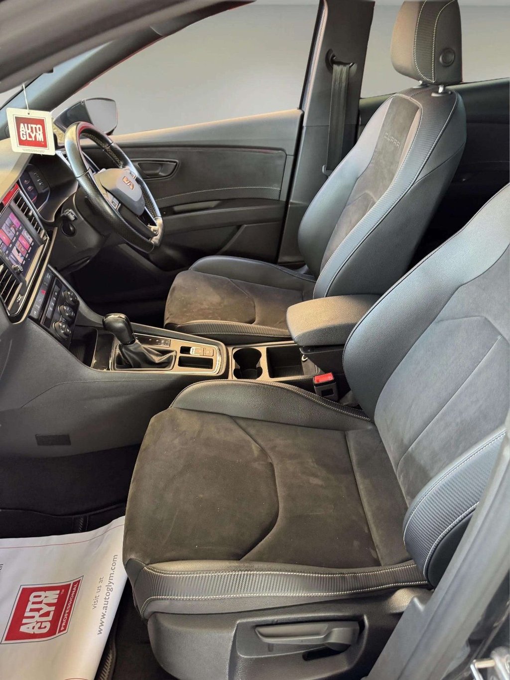 Vehicle 29