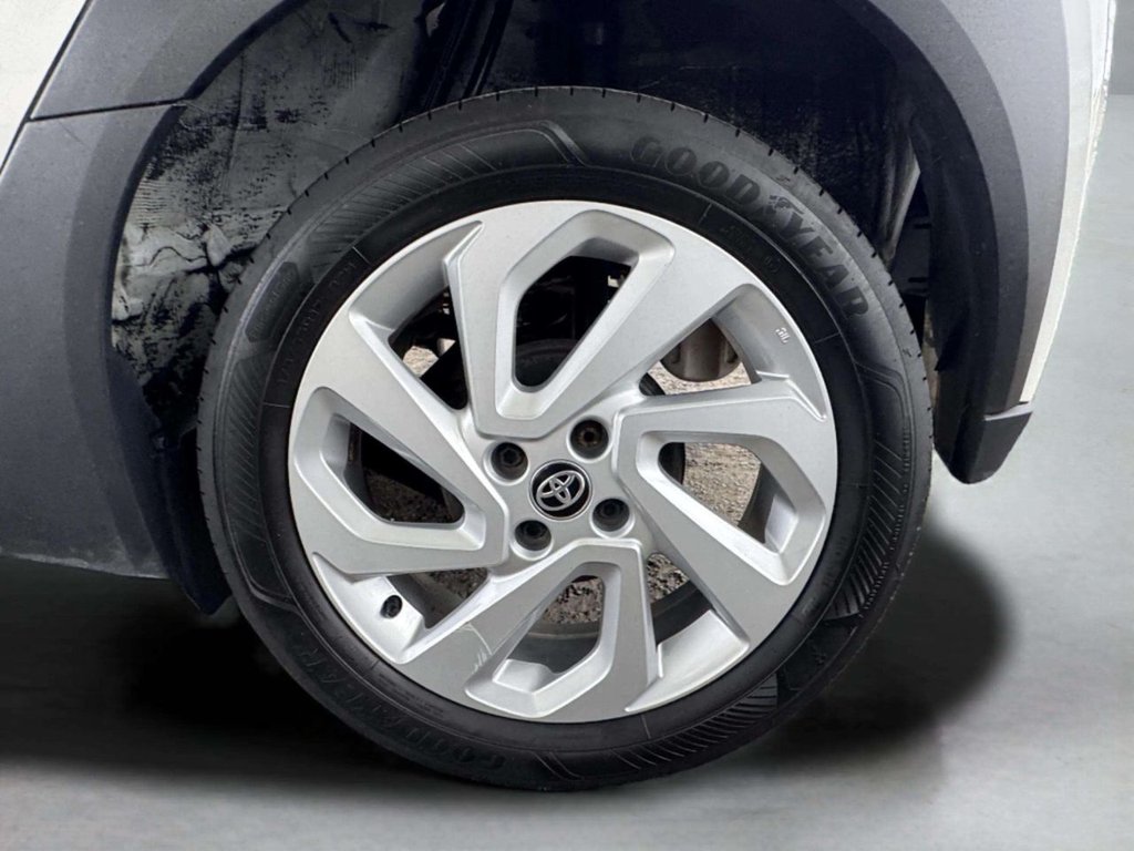 Used Toyota Aygo X 2022 for sale - 77369615: Photo 32