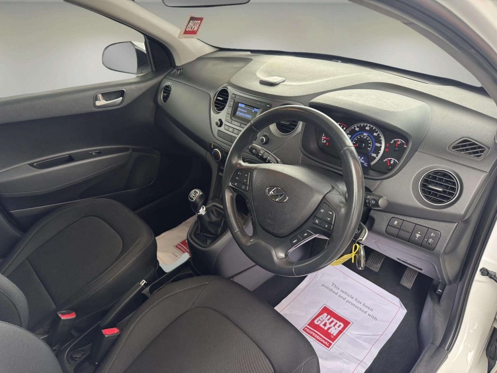 Used Hyundai i10 2017 for sale - 76173164: Photo 12