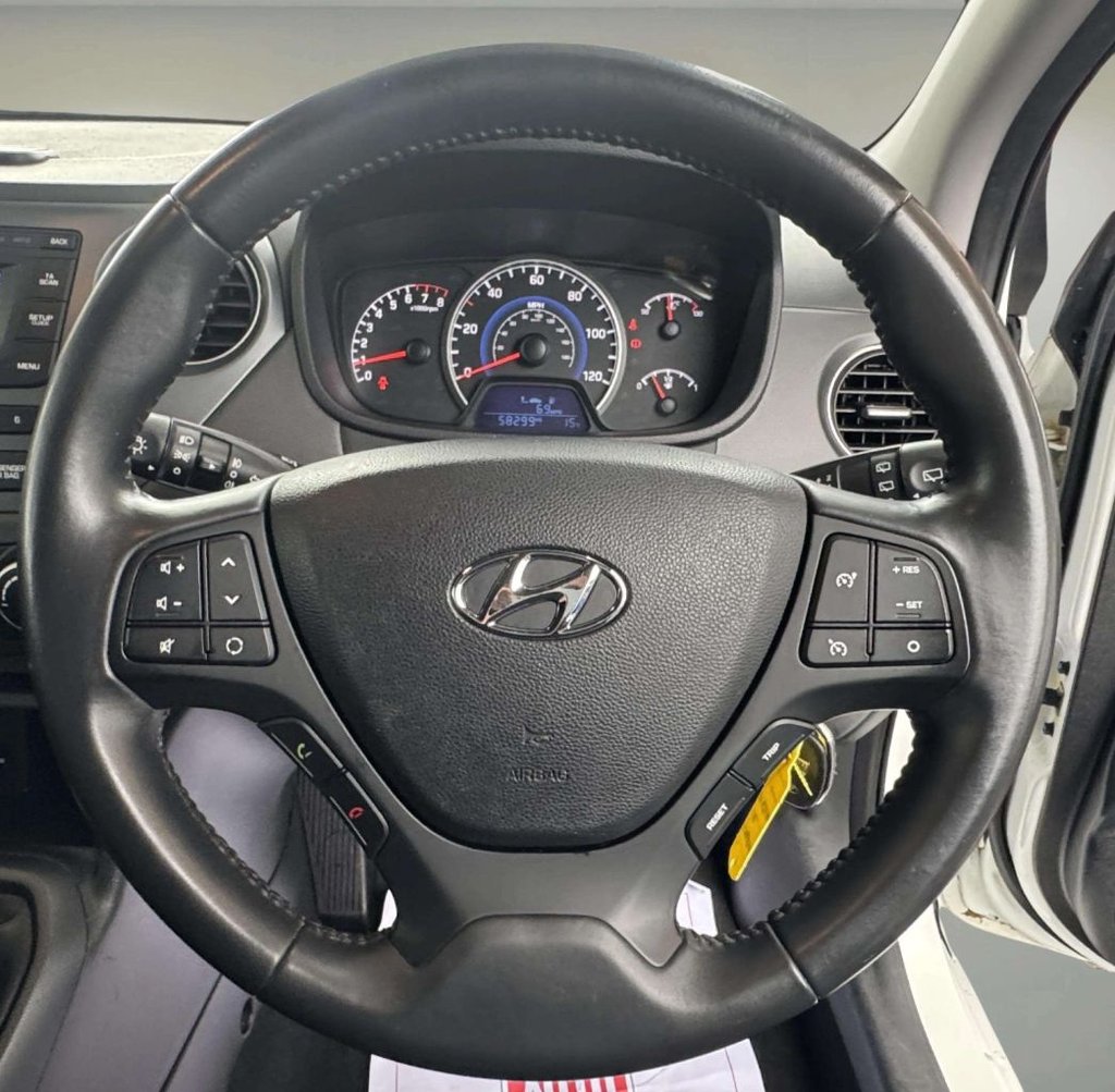 Used Hyundai i10 2017 for sale - 76173164: Photo 13