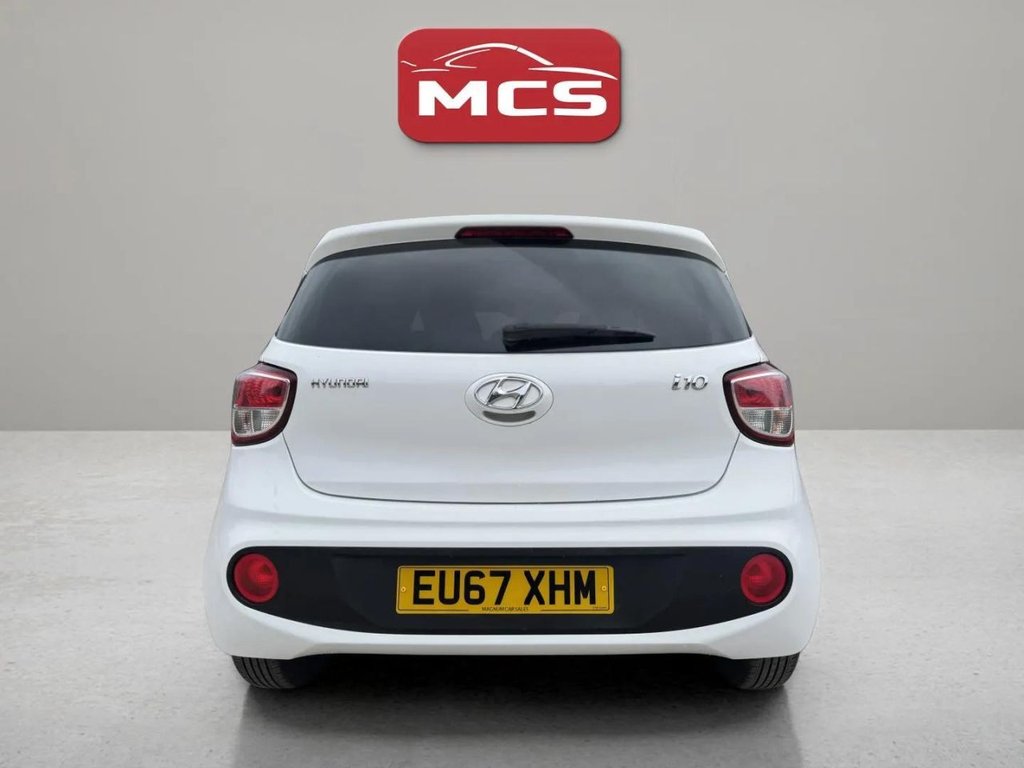 Used Hyundai i10 2017 for sale - 76173164: Photo 6