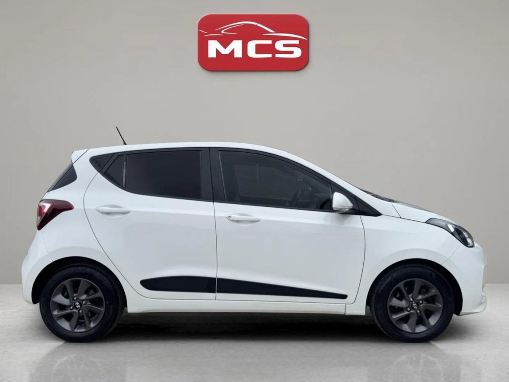 Used Hyundai i10 2017 for sale - 76173164: Photo 8