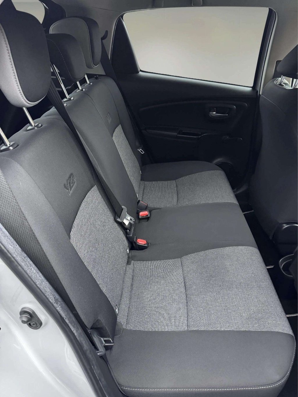 Used Toyota Yaris 2019 for sale - 77249962: Photo 29