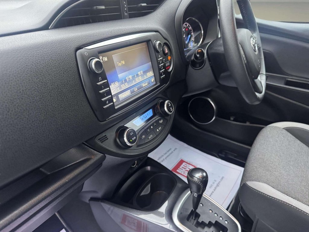 Used Toyota Yaris 2019 for sale - 77249962: Photo 30