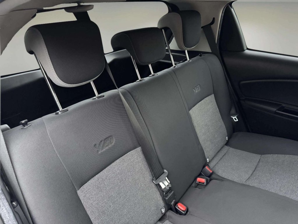 Used Toyota Yaris 2019 for sale - 77249962: Photo 31