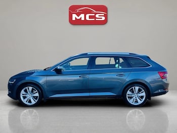 Used Skoda Superb 2020 for sale - 77891089: Photo