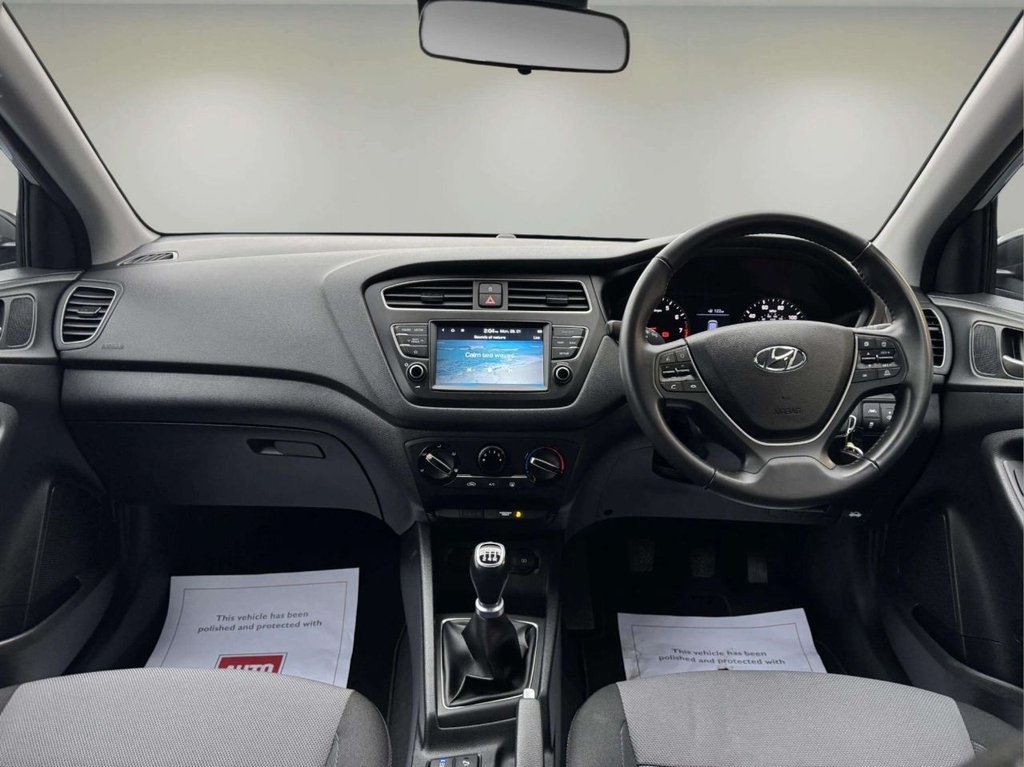 Used Hyundai i20 2020 for sale - 77407705: Photo 31