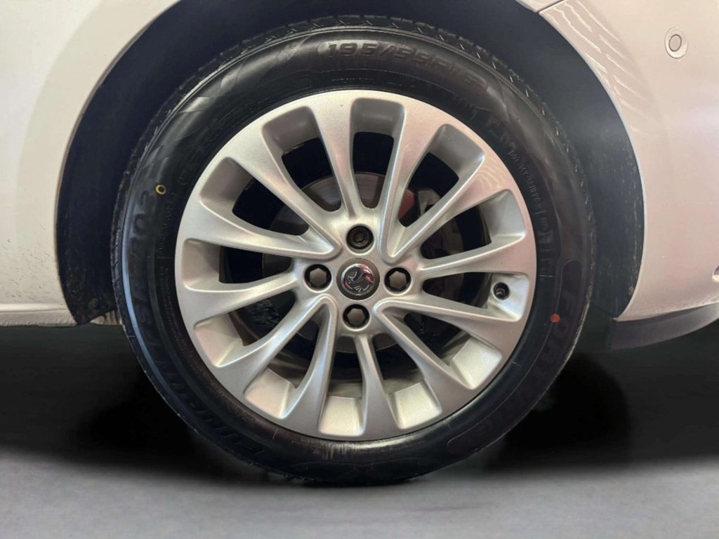 Used Vauxhall Corsa 2015 for sale - 75842983: Photo 30