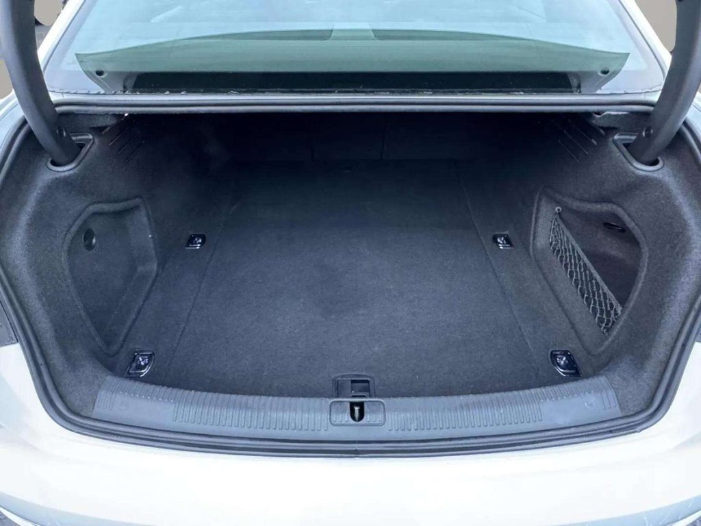 Used Audi A4 2017 for sale - 76888561: Photo 15