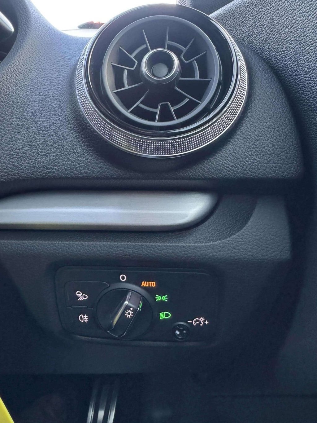 Used Audi A3 2017 for sale - 76569809: Photo 42