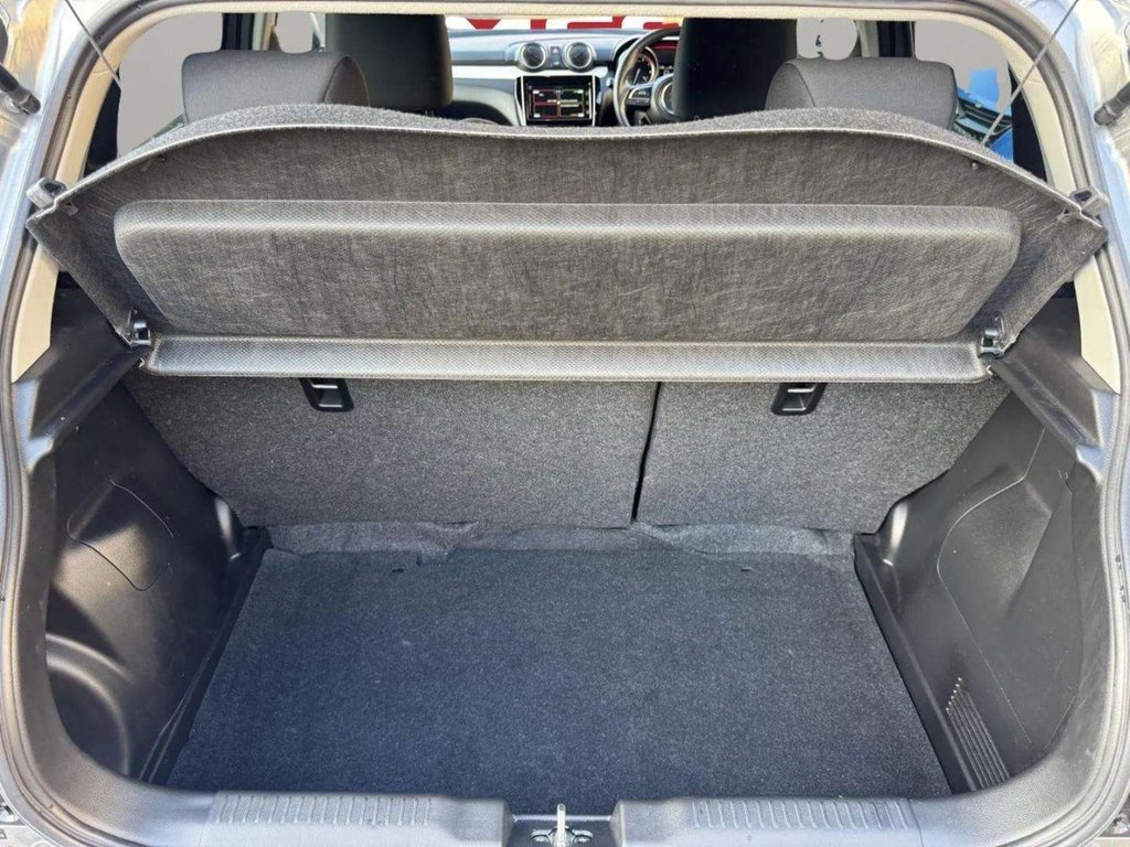 Used Suzuki Swift 2023 for sale - 77642948: Photo 15