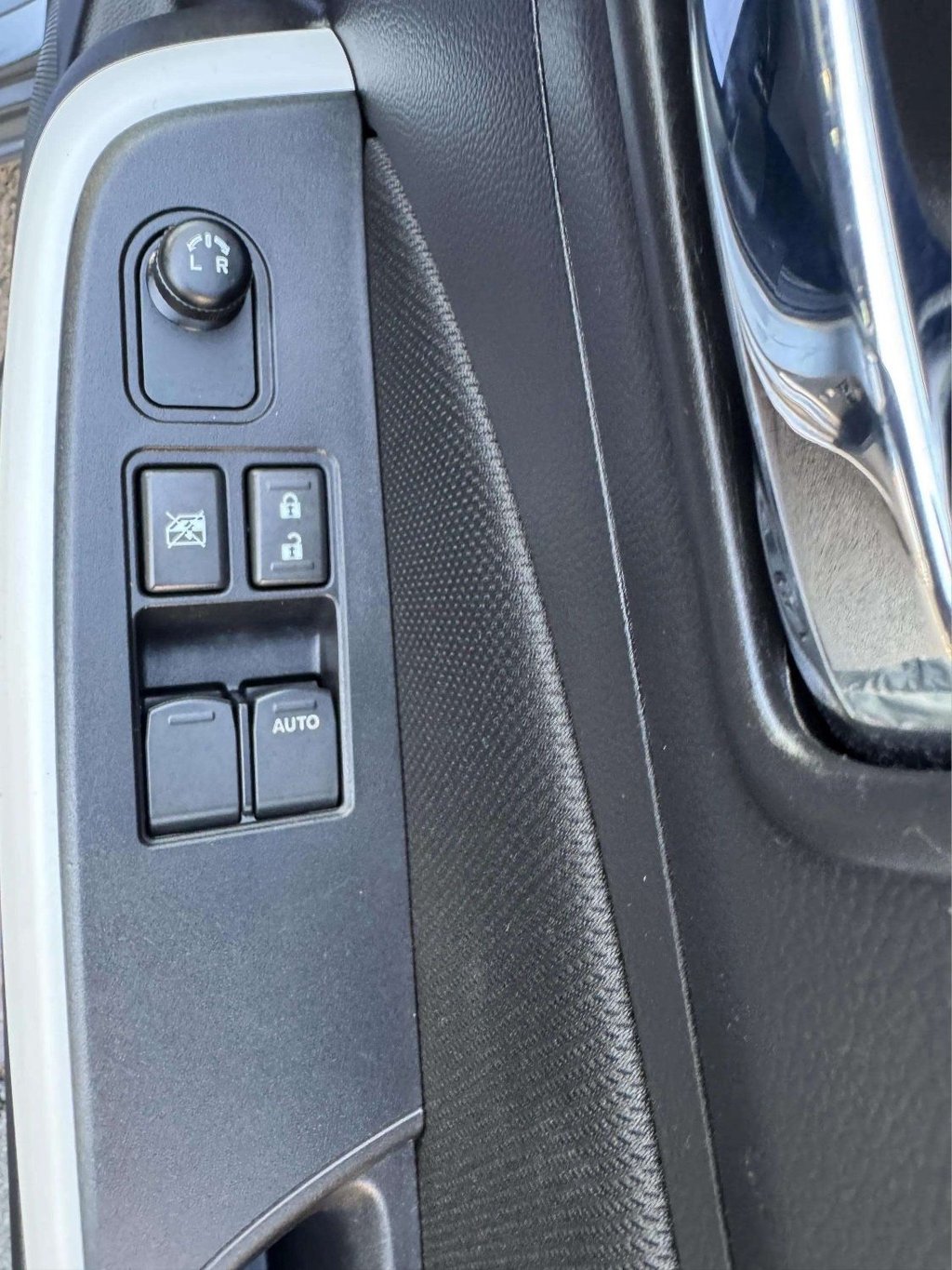 Used Suzuki Swift 2023 for sale - 77642948: Photo 24