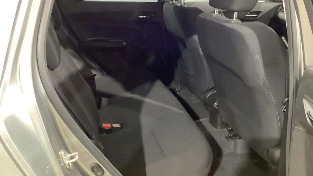 Used Suzuki Swift 2023 for sale - 77642948: Photo 8