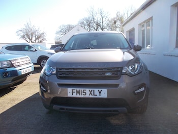 Land Rover Discovery Sport feature image