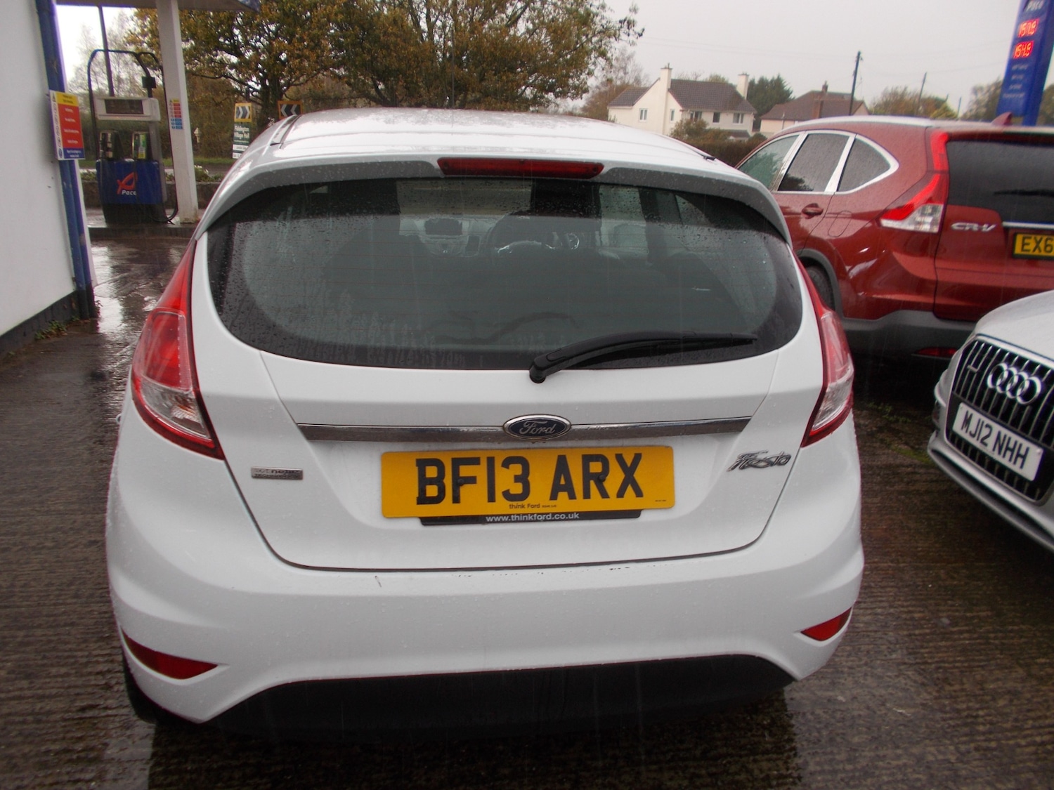 Used Ford Fiesta 2013 for sale - 76437325: Photo 6
