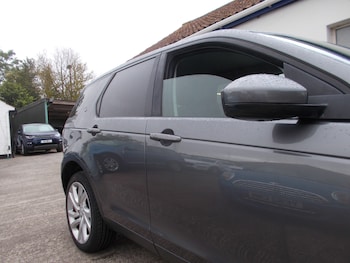 Used Land Rover Discovery Sport 2016 for sale - 78961784: Photo