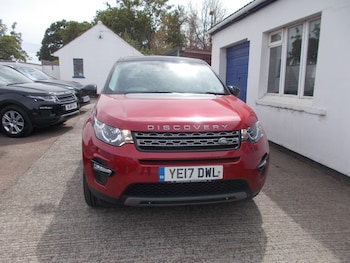 Used Land Rover Discovery Sport 2017 for sale - 79541893: Photo