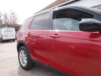 Used Land Rover Discovery Sport 2017 for sale - 79541893: Photo