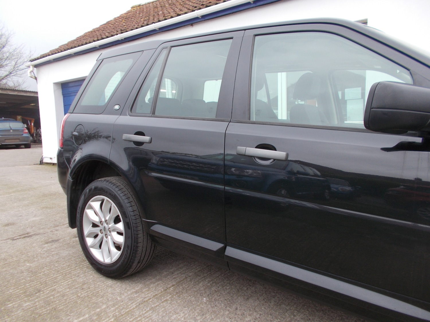 Used Land Rover Freelander 2012 for sale - 77635308: Photo 3
