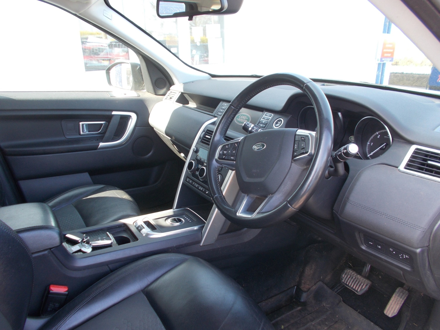 Used Land Rover Discovery Sport 2017 for sale - 77975580: Photo 10