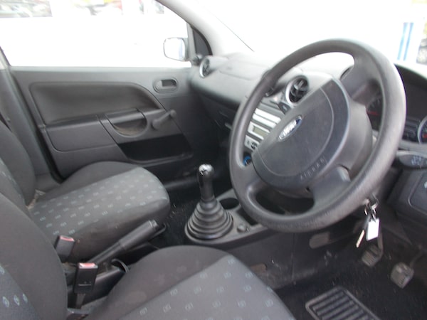 Used Ford Fiesta 2005 for sale - 76249292: Photo 9