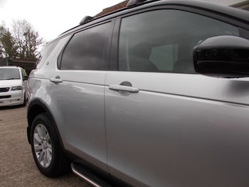 Used Land Rover Discovery Sport 2015 for sale - 78606076: Photo
