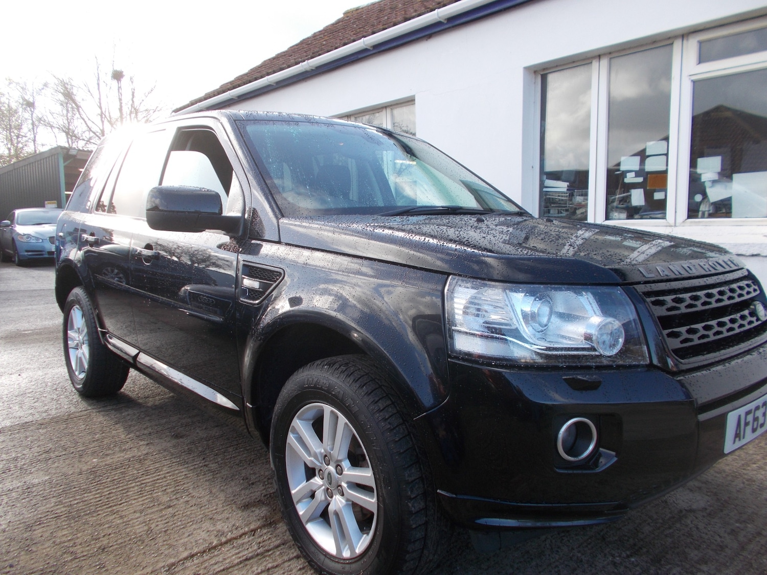 Used Land Rover Freelander 2014 for sale - 76519270: Photo 2