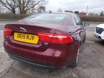 Used Jaguar XE 2015 for sale - 77635377: Photo