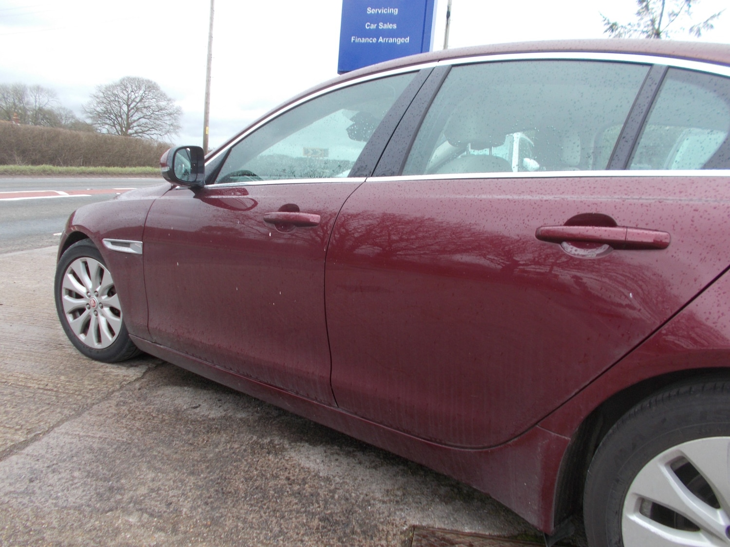 Used Jaguar XE 2015 for sale - 77635377: Photo 7