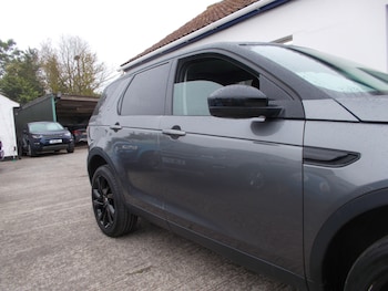 Used Land Rover Discovery Sport 2019 for sale - 78961734: Photo