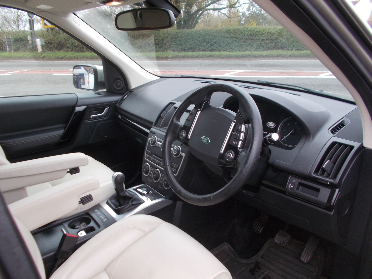 Used Land Rover Freelander 2013 for sale - 76589189: Photo 10