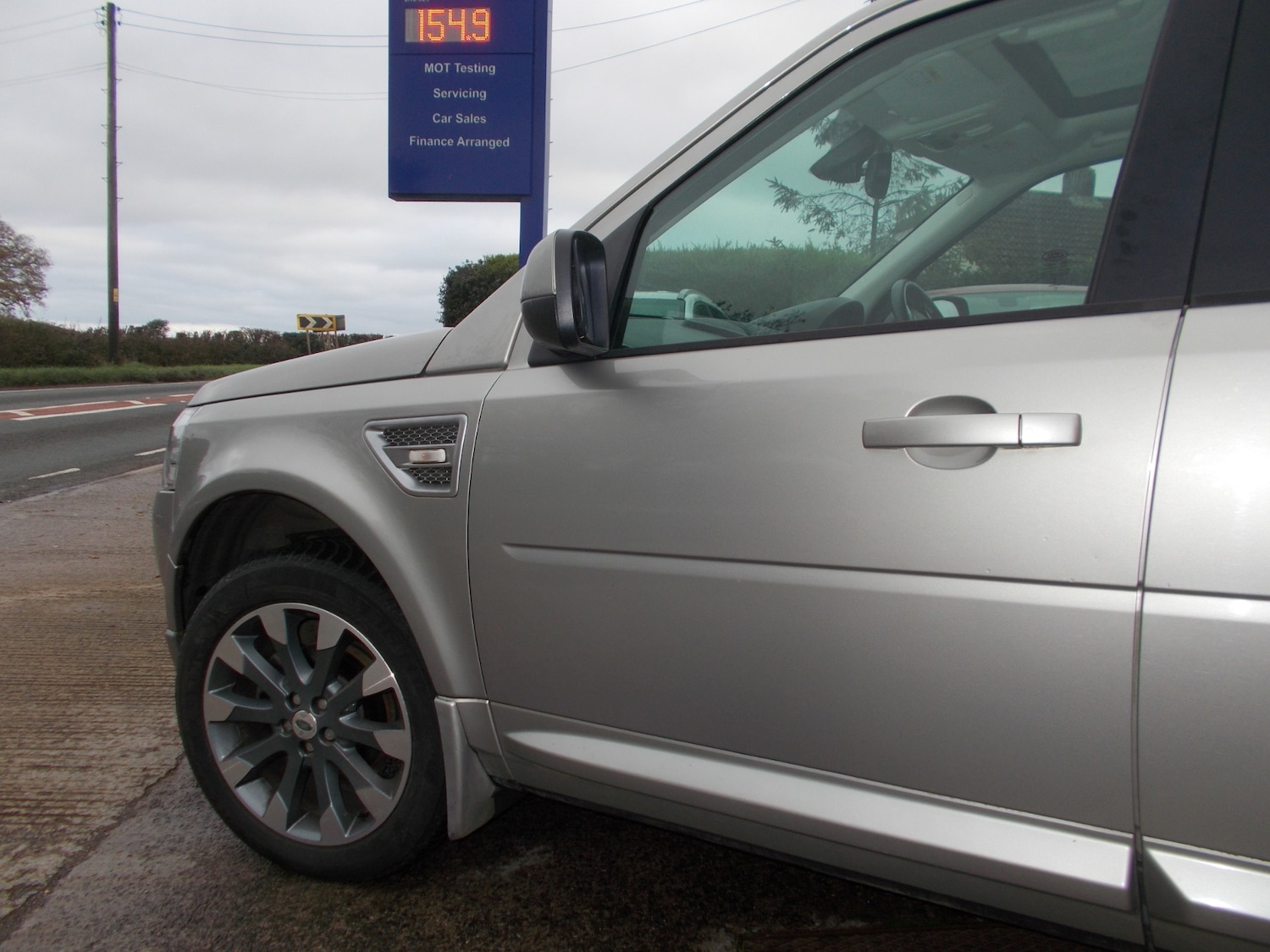 Used Land Rover Freelander 2013 for sale - 76589189: Photo 8
