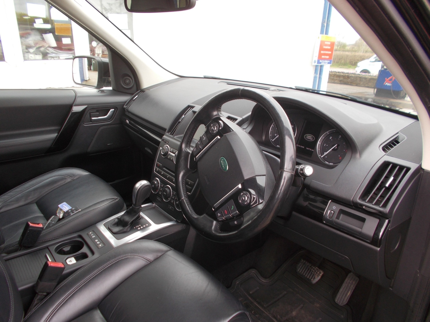 Used Land Rover Freelander 2013 for sale - 78143713: Photo 11