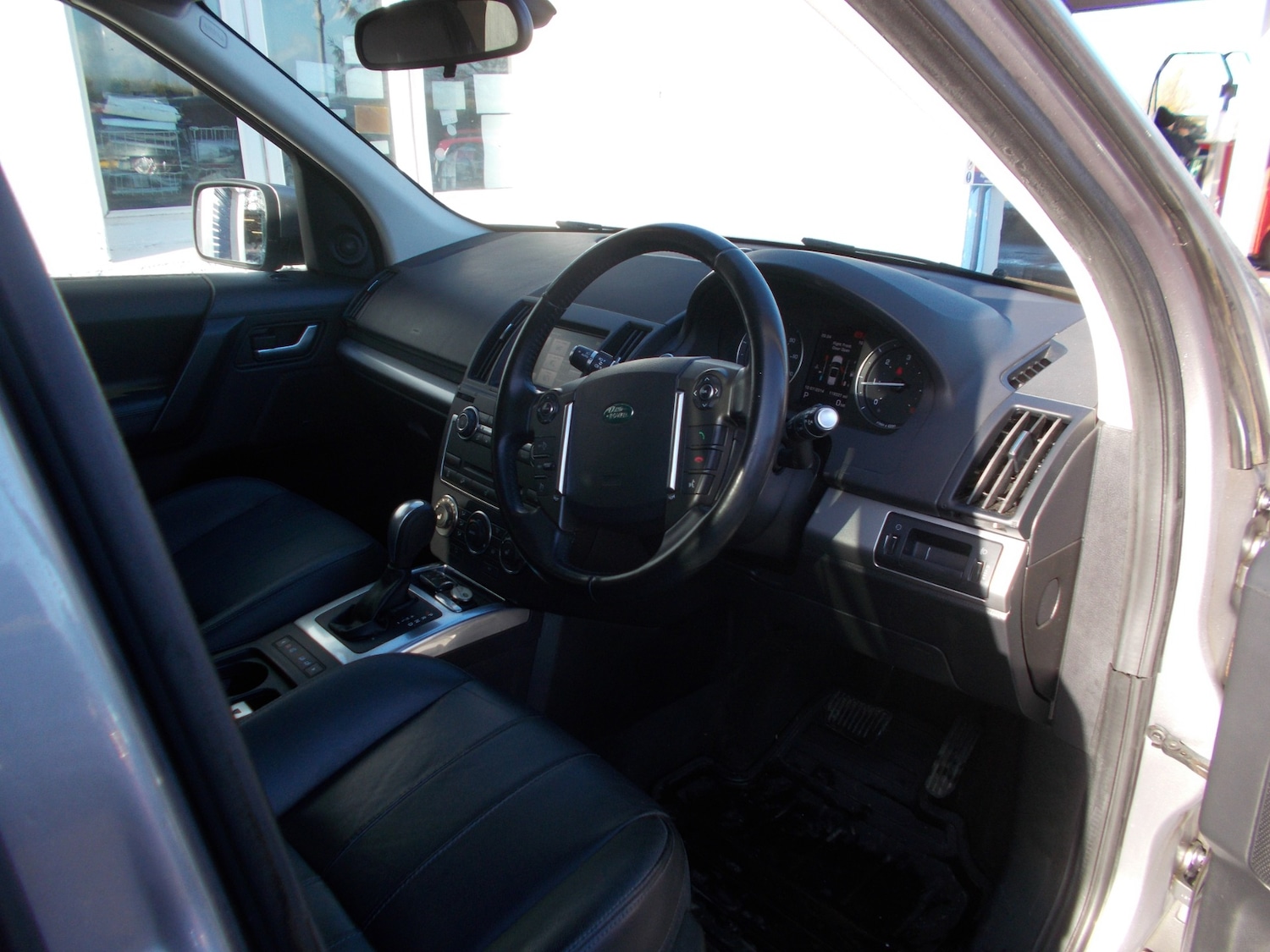 Used Land Rover Freelander 2014 for sale - 77240229: Photo 10