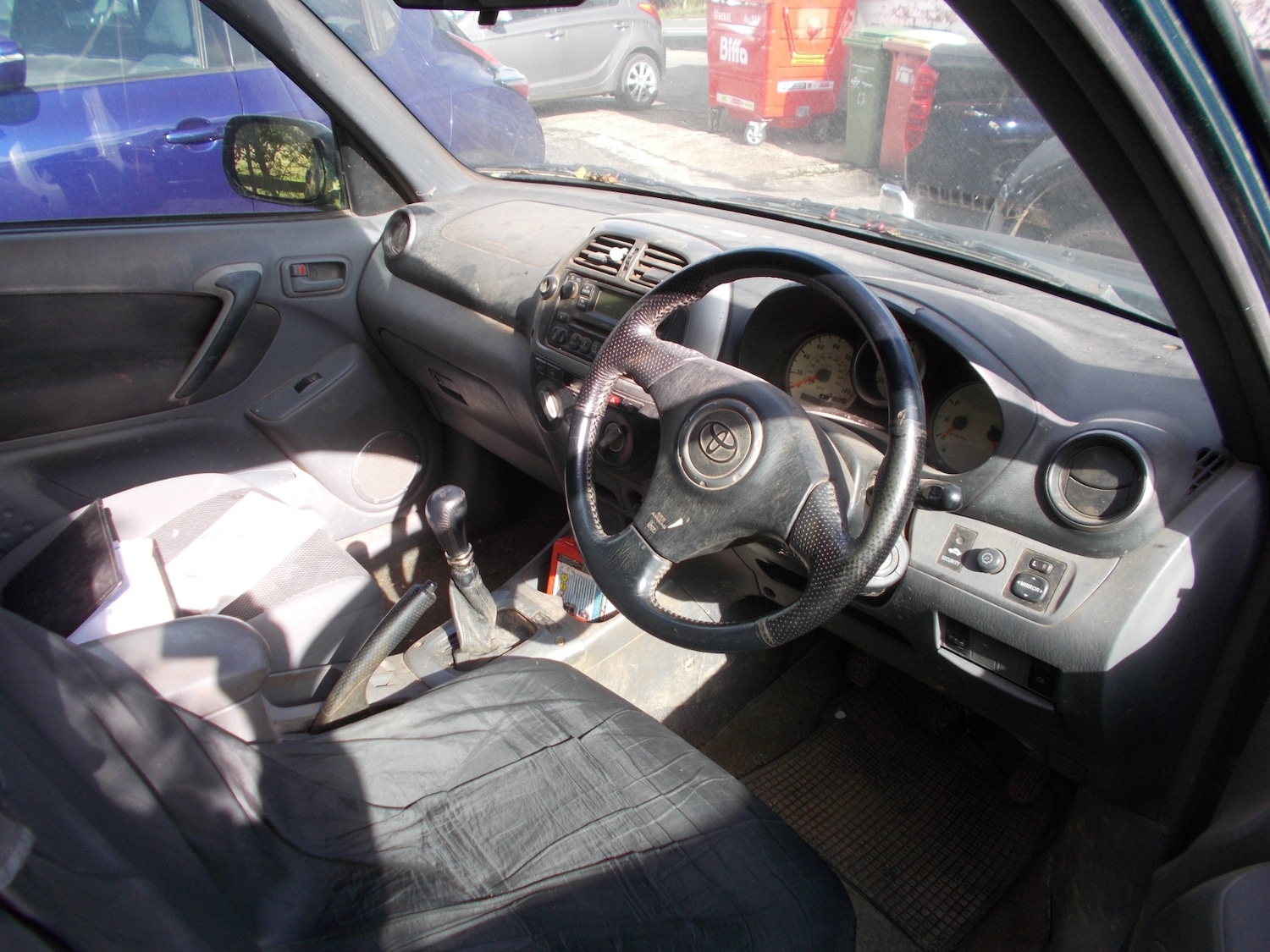 Used Toyota RAV4 2002 for sale - 76170974: Photo 7