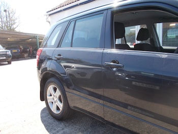 Used Suzuki Grand Vitara 2009 for sale - 79189976: Photo