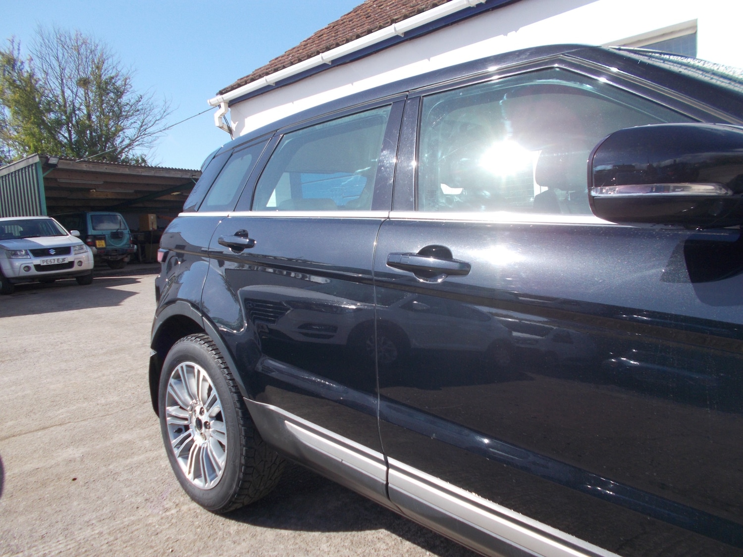 Used Land Rover Range Rover Evoque 2011 for sale - 78210913: Photo 3