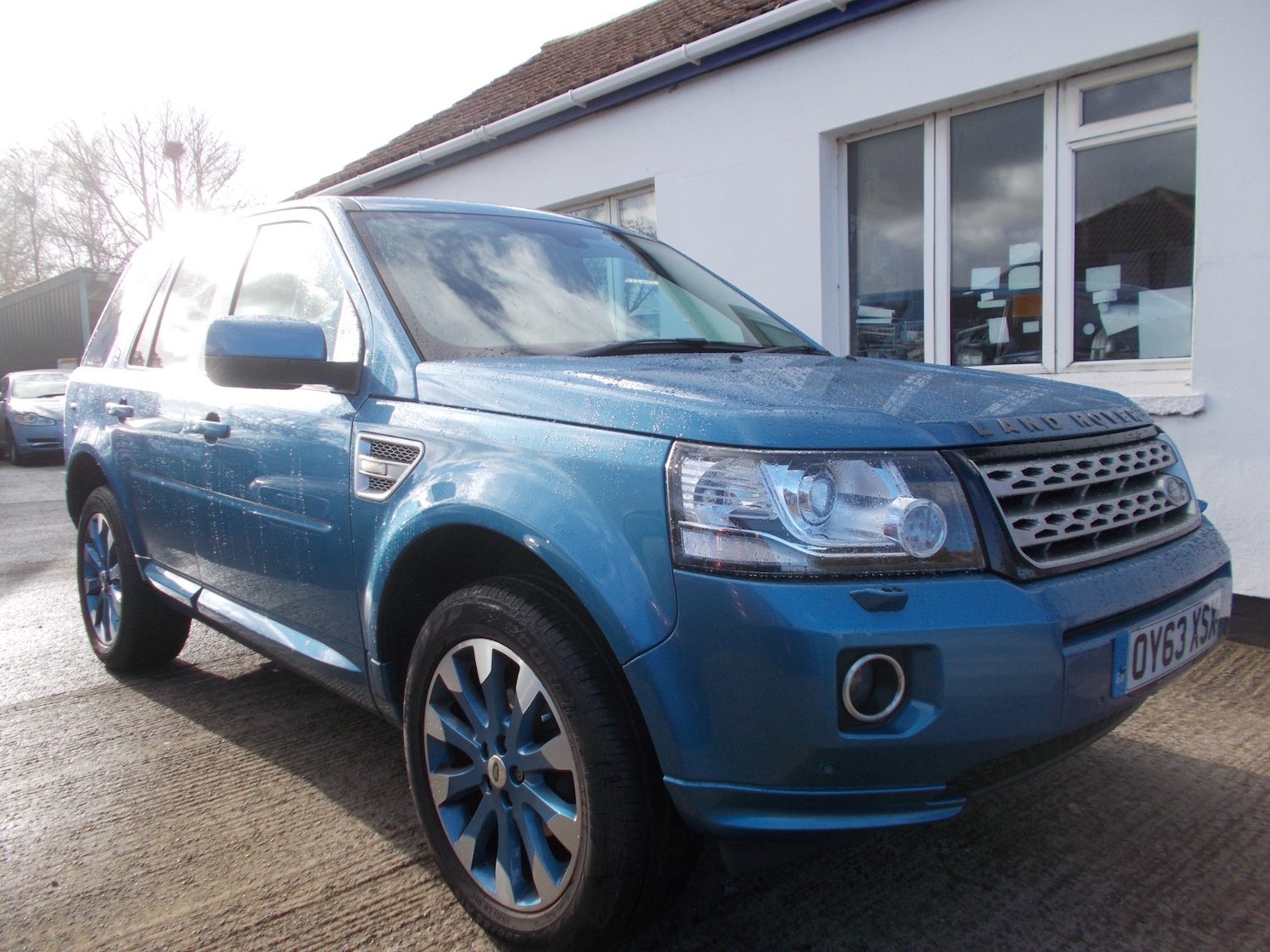 Used Land Rover Freelander 2013 for sale - 76525770: Photo 2