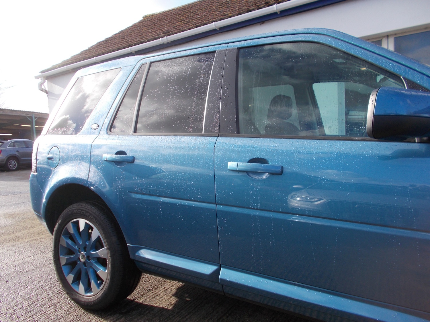 Used Land Rover Freelander 2013 for sale - 76525770: Photo 3