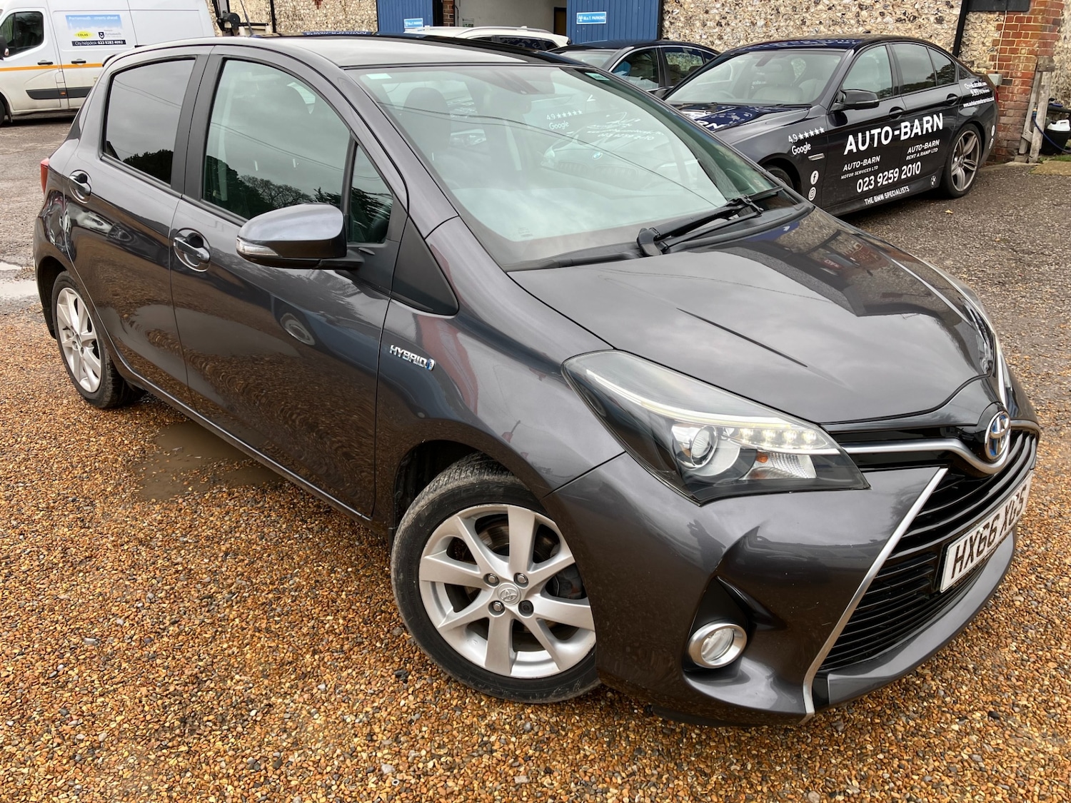 Used Toyota Yaris 2016 for sale - 76542221: Photo 1