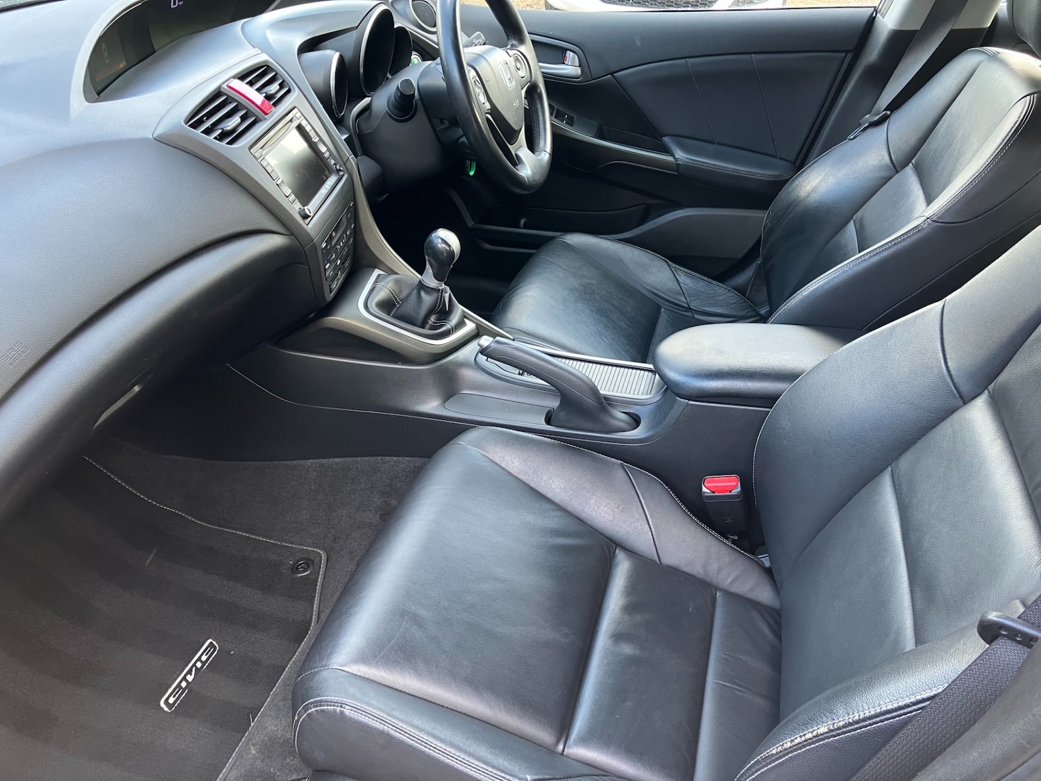 Used Honda Civic 2013 for sale - 76177208: Photo 4