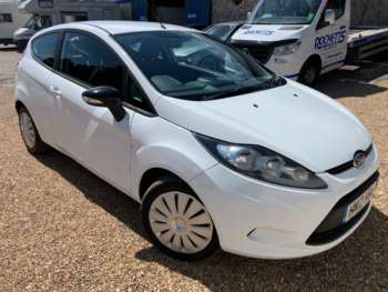 2012 (12) - 2012 Ford Fiesta 1.2 EDGE. Small Family Car. Petrol. Recent Cambelt etc. 3-Door