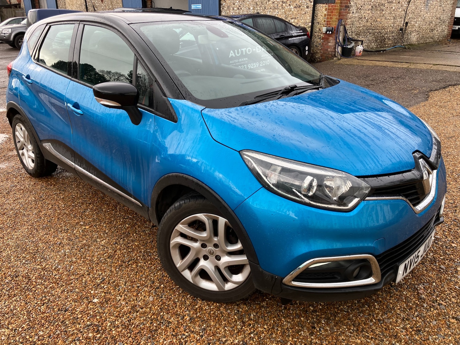 Used Renault Captur 2015 for sale - 77392614: Photo 1